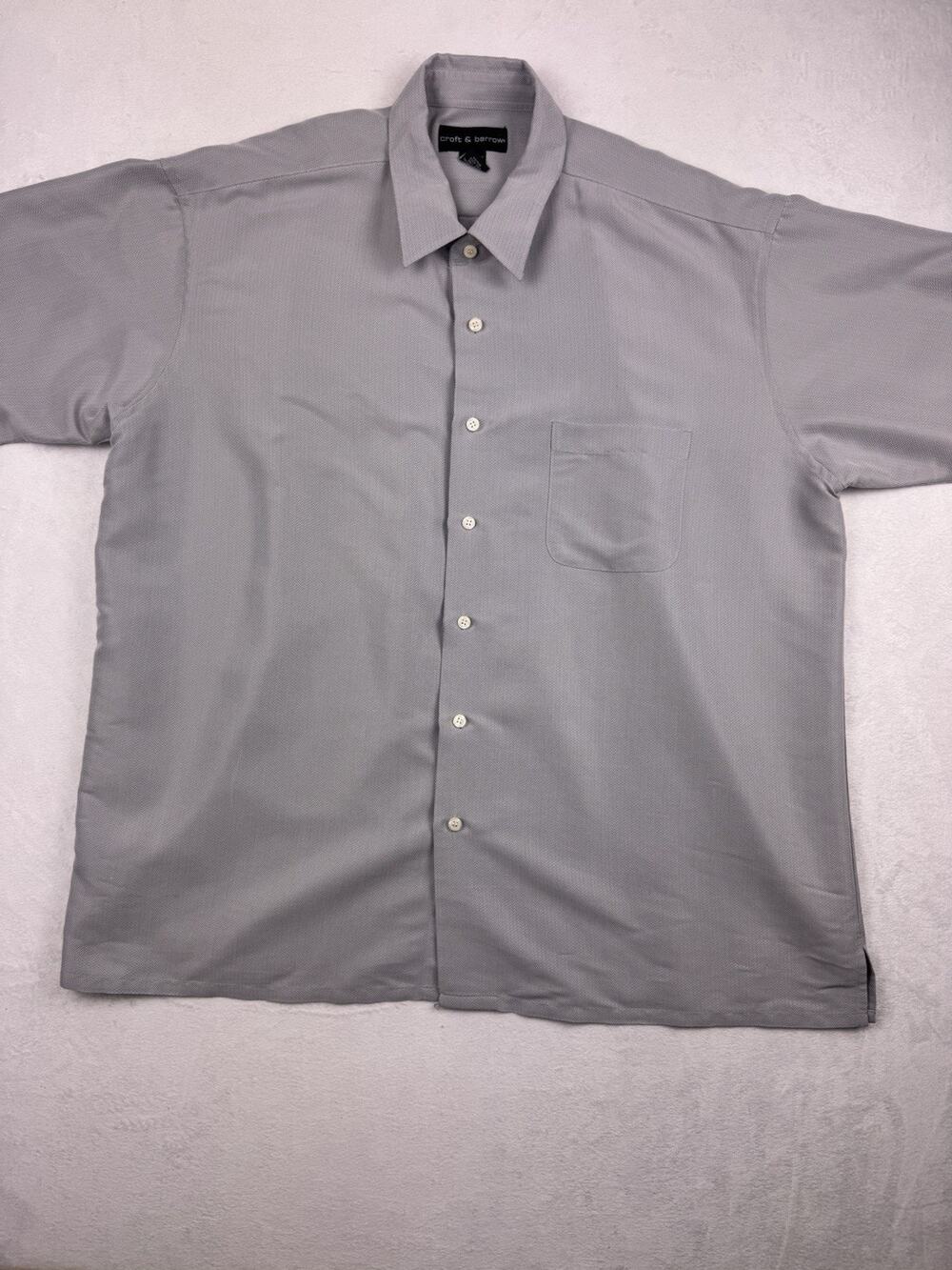Croft & Barrow Men’s XL Gray Button Up Shirt Chest Pocket Casual